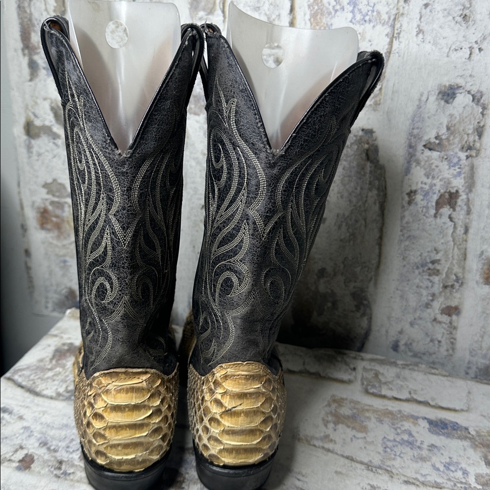 Vintage Laredo Python Western Boots 10ee - image 4